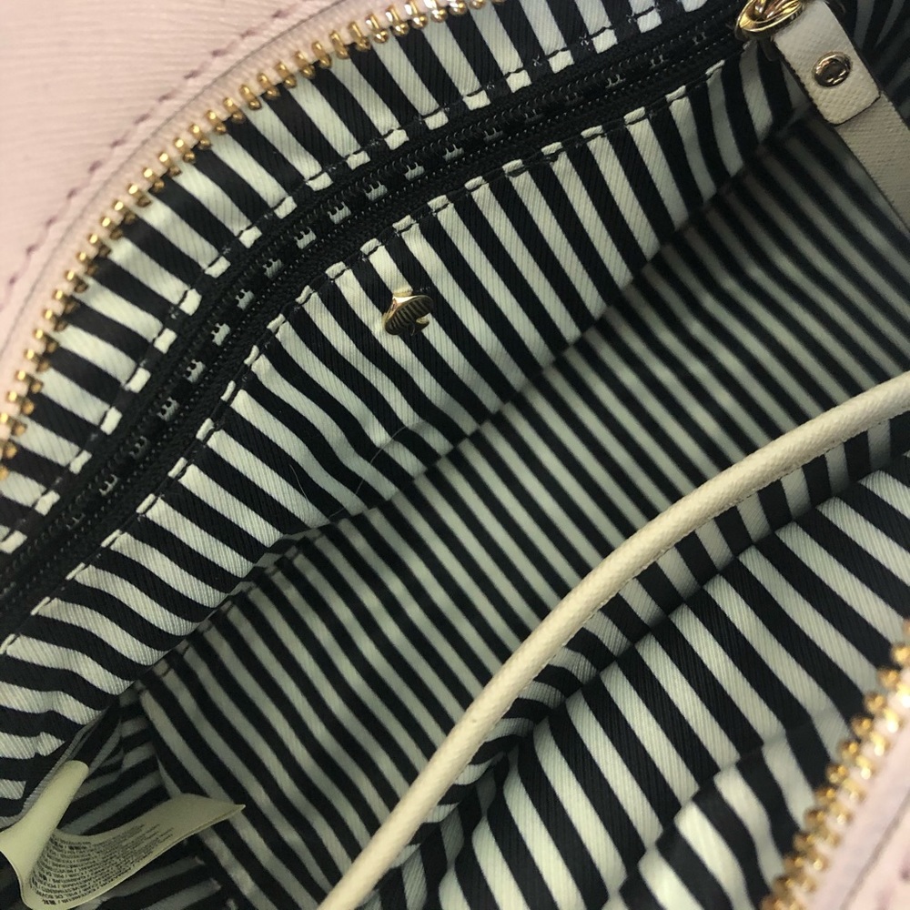 Kate Spade Mini light pink purse - Picture 3 of 5